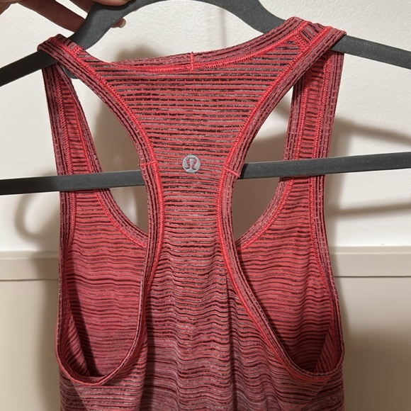 Lululemon Swiftly Tech tank top - Picture 4 of 5